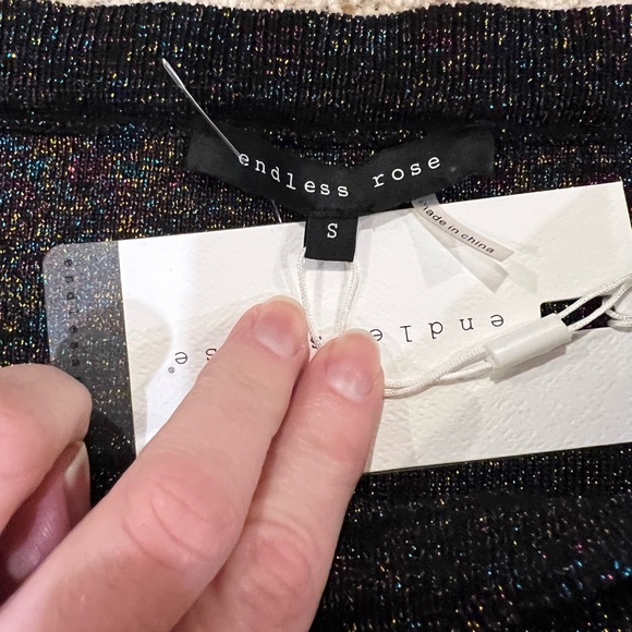 NWT Endless Rose sweater - Picture 4 of 11